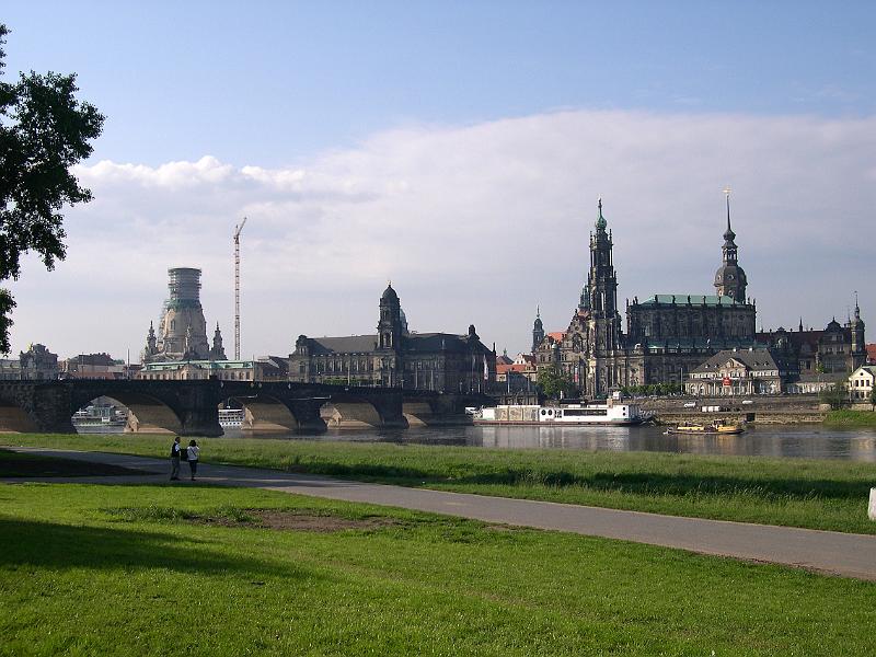 2004-05-21, Frauenkirche.JPG